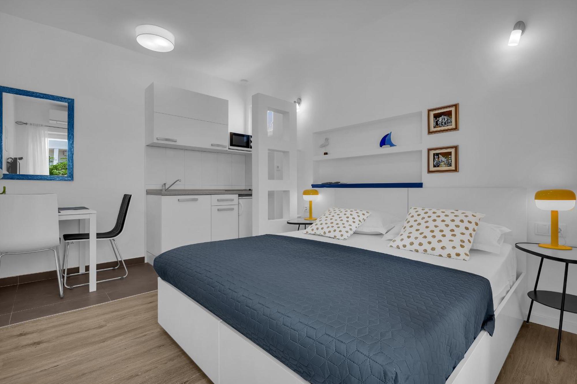 Apartment Mare Tucepi