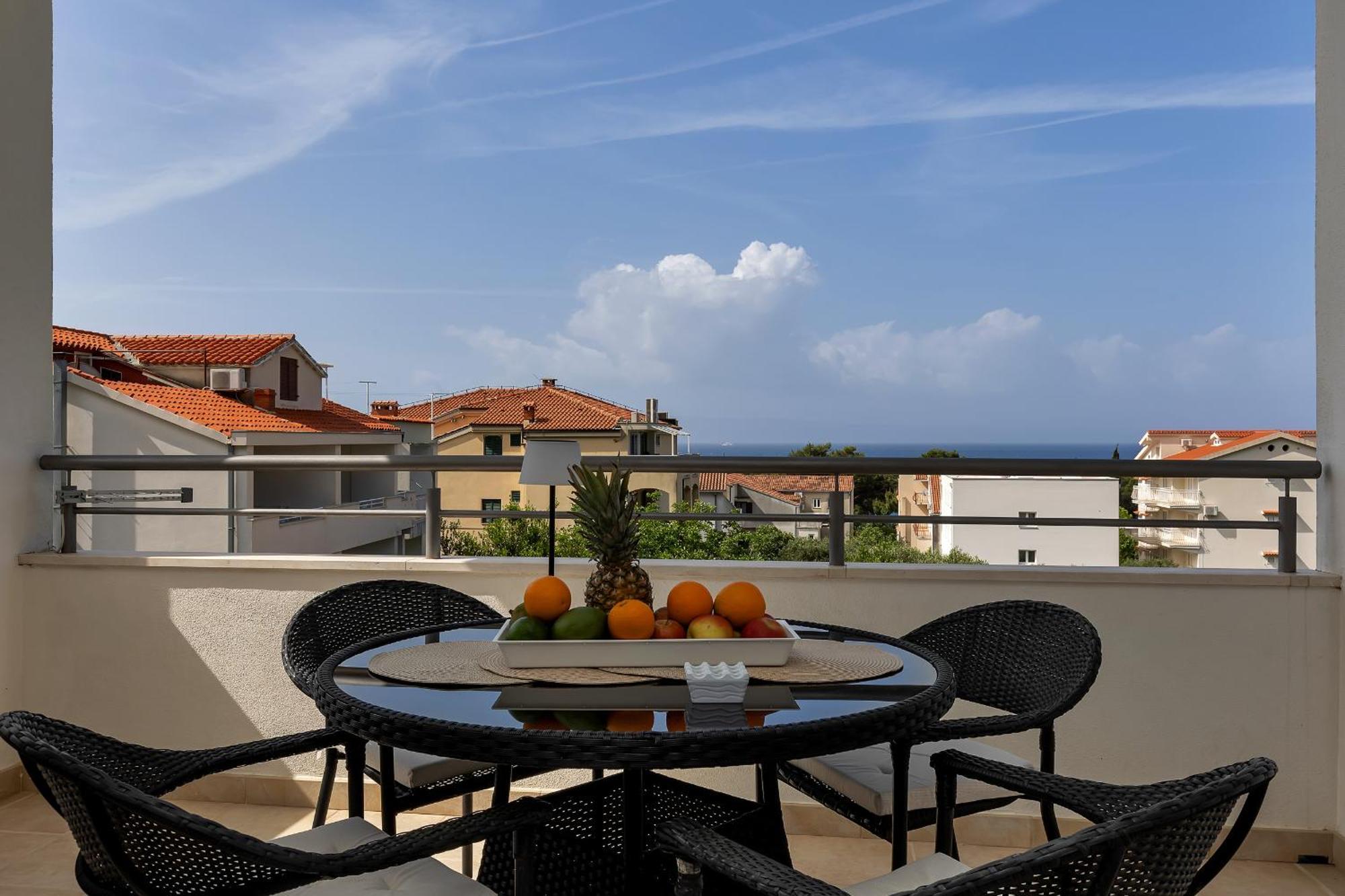 Mare Apartment *