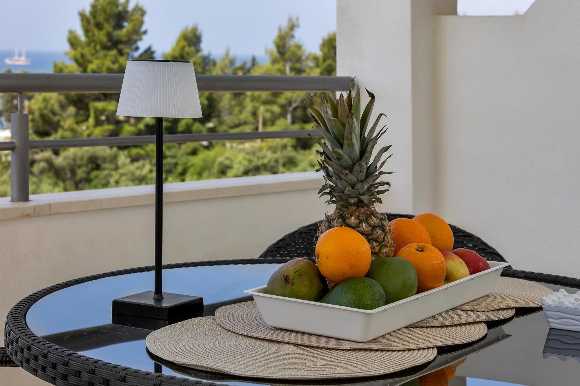Mare Apartment *