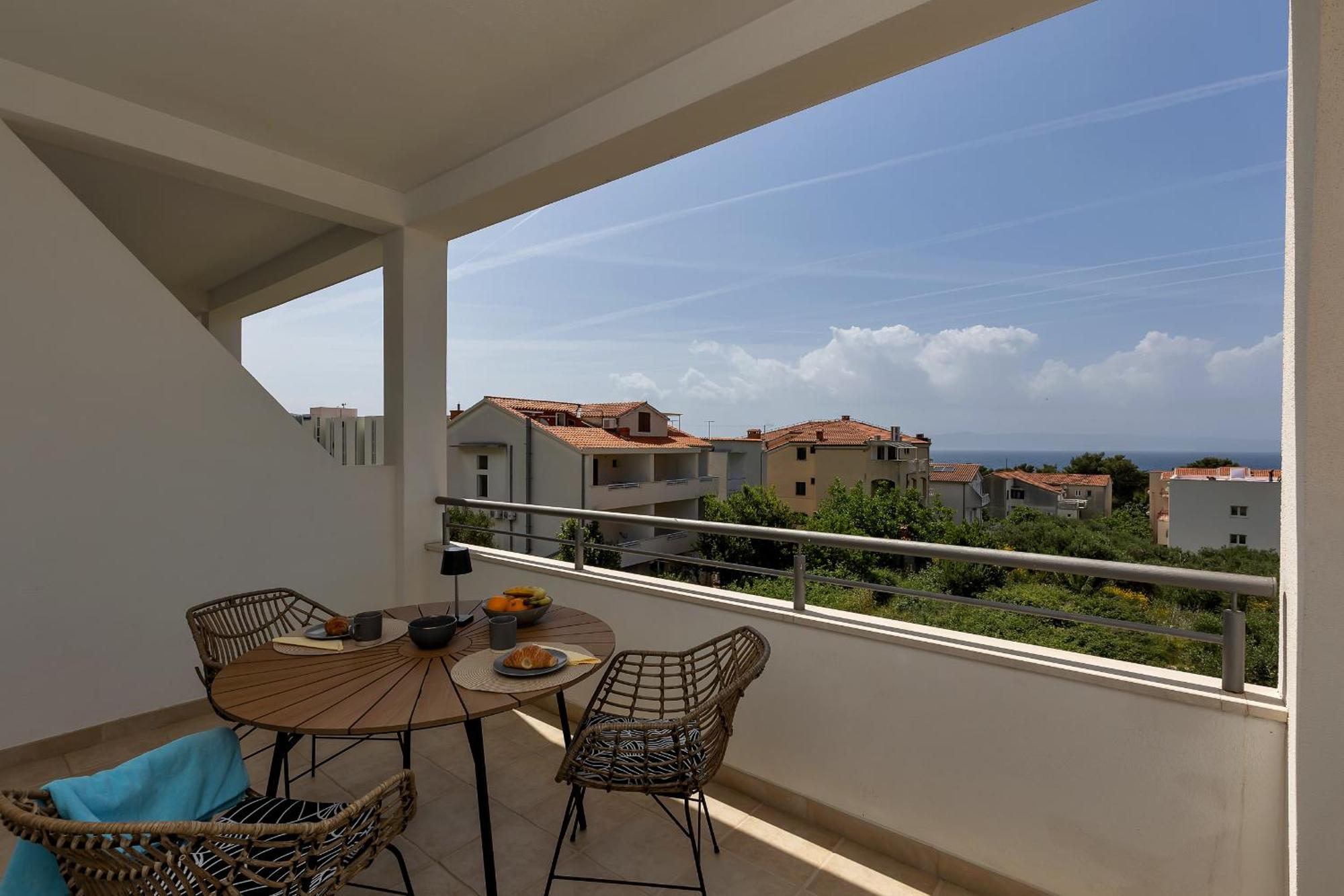 Apartment Mare Tucepi