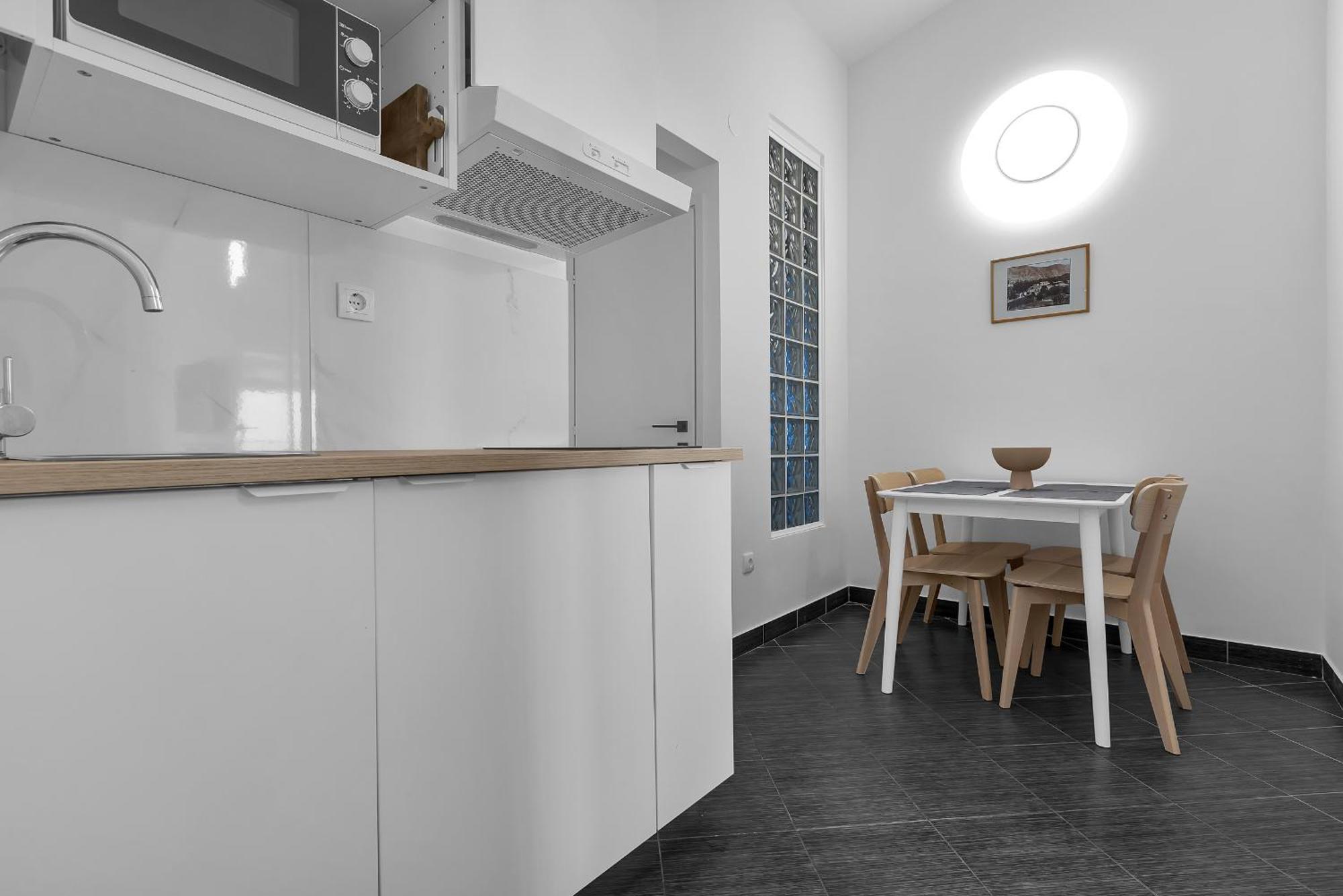 Mare Apartment *